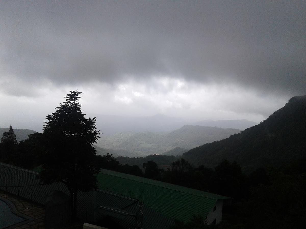 Paithal Resort Kannur Luaran gambar